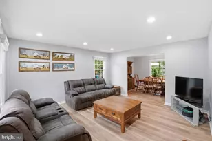 10903 Middlegate Dr, Fairfax, VA 22032 - Photo 5