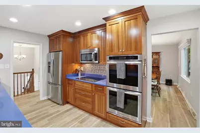 10903 Middlegate Drive, Fairfax, VA 22032 - Photo 13