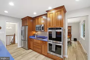 10903 Middlegate Dr, Fairfax, VA 22032 - Photo 13