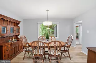 10903 Middlegate Dr, Fairfax, VA 22032 - Photo 7