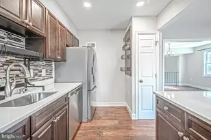 6039 Liberty Bell Ct, Burke, VA 22015 - Photo 17
