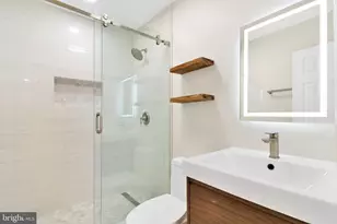 6630 Medinah Ln, Alexandria, VA 22312 - Photo 19