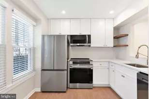 6630 Medinah Ln, Alexandria, VA 22312 - Photo 3