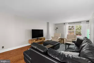 7721 Tremayne Pl, McLean, VA 22102 - Photo 17