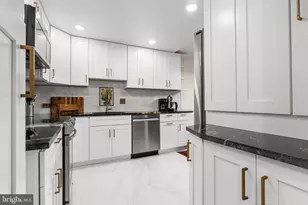7721 Tremayne Pl, McLean, VA 22102 - Photo 11
