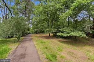 2043 Wethersfield Ct, Reston, VA 20191 - Photo 33
