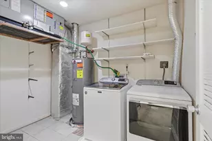 2043 Wethersfield Ct, Reston, VA 20191 - Photo 25