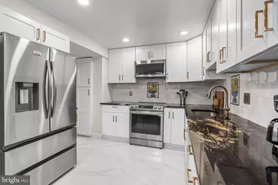 7721 Tremayne Place #204, McLean, VA 22102 - Photo 13