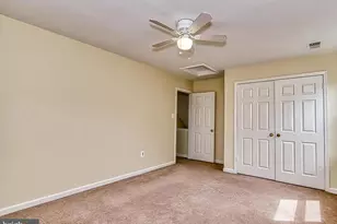 2205 Cedar Mill Ct, Vienna, VA 22182 - Photo 19