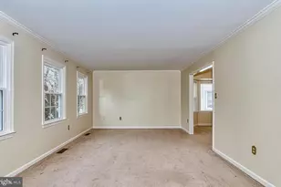 2205 Cedar Mill Ct, Vienna, VA 22182 - Photo 3