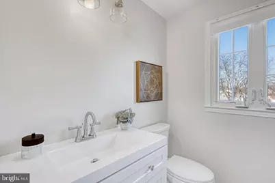 15206 Bannon Hill Court, Chantilly, VA 20151 - Photo 25
