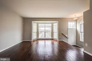 6160 Cinnamon Ct, Alexandria, VA 22310 - Photo 9
