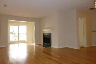 10302 Appalachian Cir, Oakton, VA 22124 - Photo 5