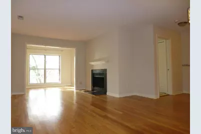 10302 Appalachian Circle #8-305, Oakton, VA 22124 - Photo 3