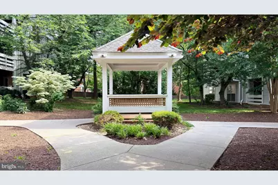 10302 Appalachian Circle #8-305, Oakton, VA 22124 - Photo 1
