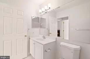 6990 Falls Reach Dr, Falls Church, VA 22043 - Photo 45