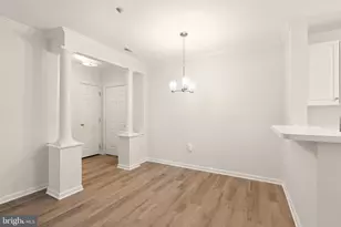 6990 Falls Reach Dr, Falls Church, VA 22043 - Photo 13
