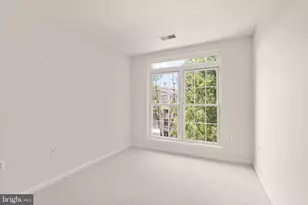 6990 Falls Reach Dr, Falls Church, VA 22043 - Photo 41