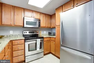 11800 Sunset Hills Rd, Reston, VA 20190 - Photo 13