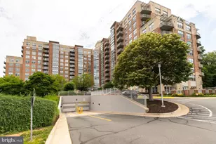 11800 Sunset Hills Rd, Reston, VA 20190 - Photo 27