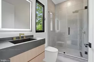 1803 Dumbarton St, McLean, VA 22101 - Photo 21