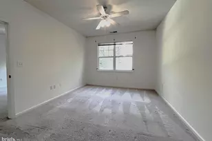 12953 Centre Park Cir, Herndon, VA 20171 - Photo 19