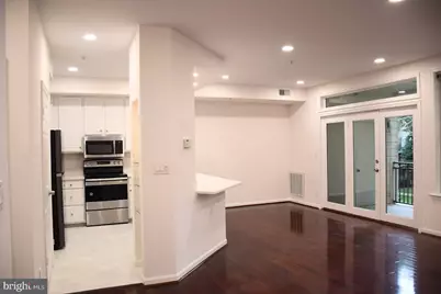 1324 Garden Wall Circle #B, Reston, VA 20194 - Photo 3