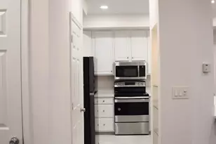 1324 Garden Wall Cir, Reston, VA 20194 - Photo 9