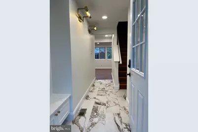 8571 Blackfoot Court, Lorton, VA 22079 - Photo 3