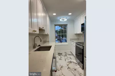 8571 Blackfoot Court, Lorton, VA 22079 - Photo 5