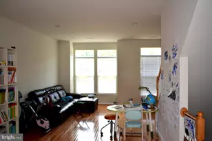 3100 Waterloo Ln, Fairfax, VA 22031 - Photo 11