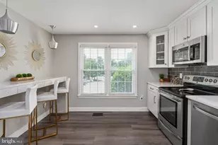 2504 Windbreak Dr, Alexandria, VA 22306 - Photo 19
