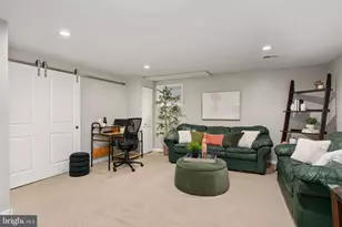 2504 Windbreak Dr, Alexandria, VA 22306 - Photo 45
