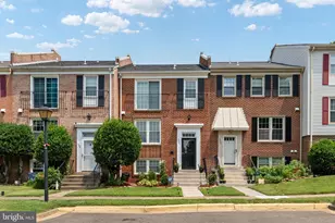2504 Windbreak Dr, Alexandria, VA 22306 - Photo 3