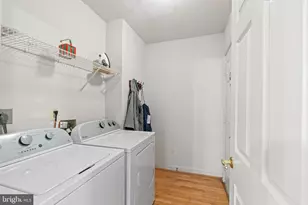 6705 Rock Fall Ct, Clifton, VA 20124 - Photo 17