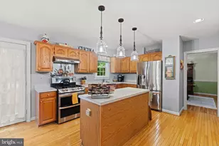 6705 Rock Fall Ct, Clifton, VA 20124 - Photo 13
