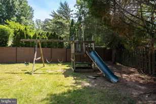 14737 Jarnigan St, Centreville, VA 20120 - Photo 35