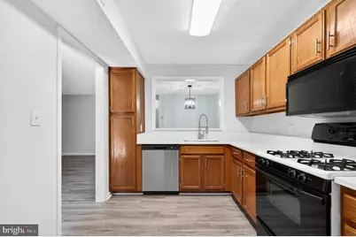 2281 Hunters Run Drive #2281, Reston, VA 20191 - Photo 7