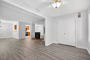 2281 Hunters Run Dr, Reston, VA 20191 - Photo 13