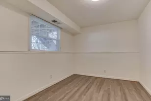 2801 Reign St, Herndon, VA 20171 - Photo 13