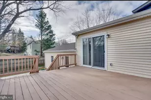 2801 Reign St, Herndon, VA 20171 - Photo 21