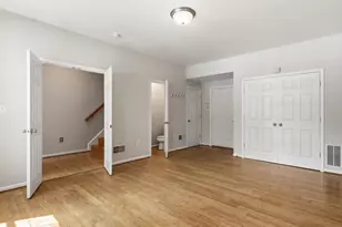 2334 Huntington Station Ct, Alexandria, VA 22303 - Photo 7
