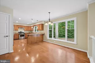 4655 Braddock Green Ct, Fairfax, VA 22032 - Photo 11