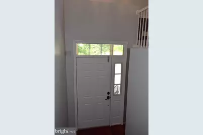 8819 Blue Royale Lane, Fairfax, VA 22031 - Photo 5