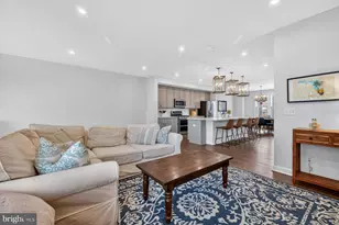 8106 Zoe Pl, Alexandria, VA 22306 - Photo 7