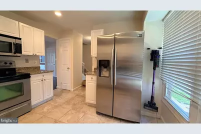 7446 Adams Park Court, Annandale, VA 22003 - Photo 11