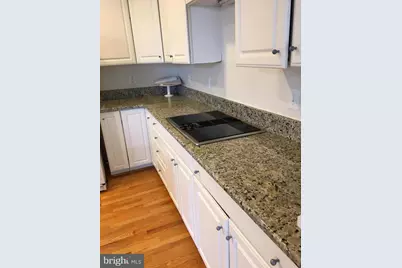 8502 Harvest Oak Drive, Vienna, VA 22182 - Photo 7