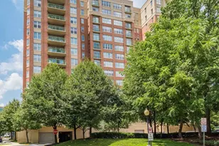 11776 Stratford House Pl, Reston, VA 20190 - Photo 7