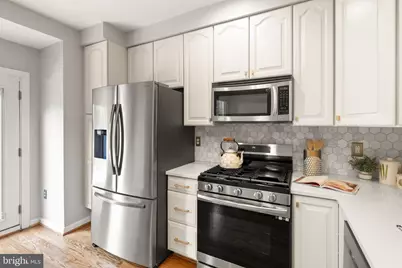 7439 Collins Meade Way, Alexandria, VA 22315 - Photo 13