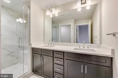 14813 Retreat Boulevard, Chantilly, VA 20151 - Photo 31